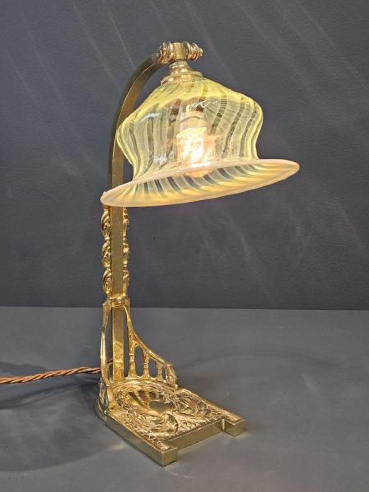 Art Nouveau Lamp and Vaseline Glass Shade - Image 5