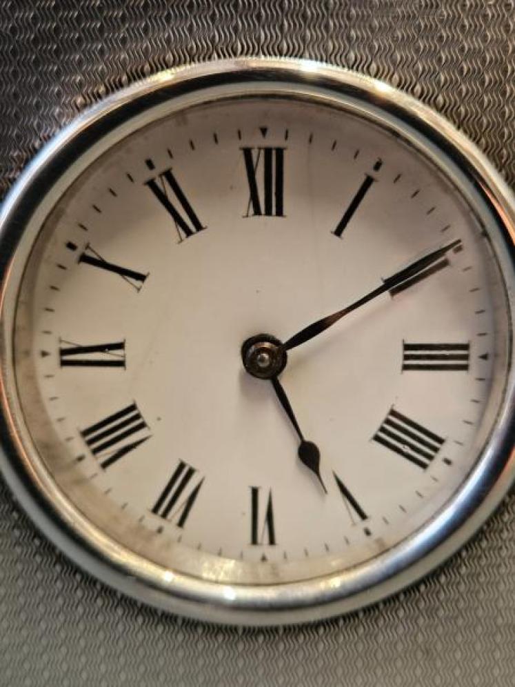 George V Engine Turned Silver Carriage Clock - Image 5