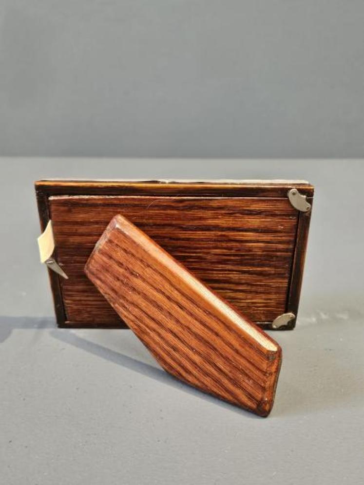 Edwardian Silver Ribbed Design Photo Frame - Image 2