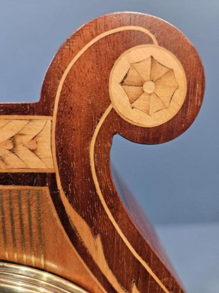 Fine Quality Swiss Inlaid Mantel Clock - Image 3