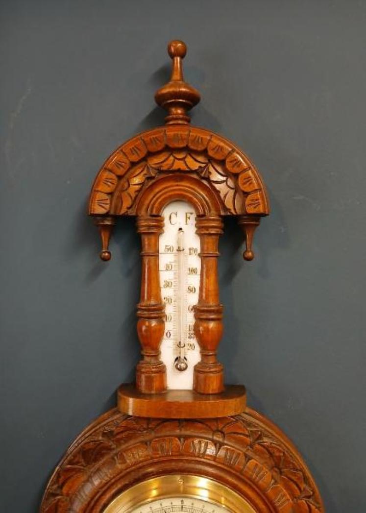 Victorian Walnut Pendant Banjo Barometer - Image 3