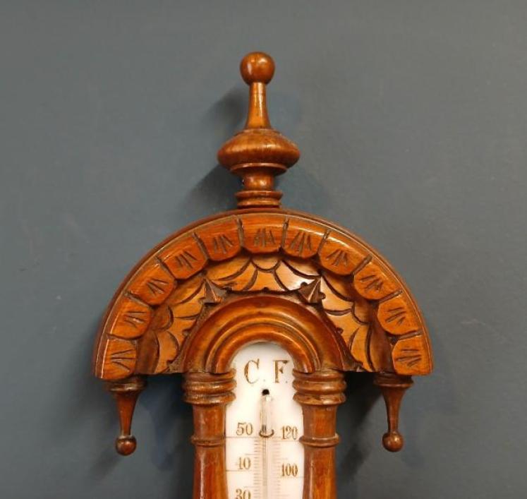 Victorian Walnut Pendant Banjo Barometer - Image 5