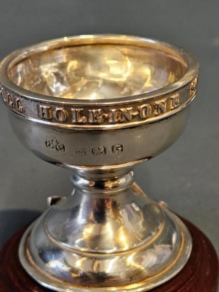 George V Dunlop Silver Golf Hole In One Golf Cup  - Image 3