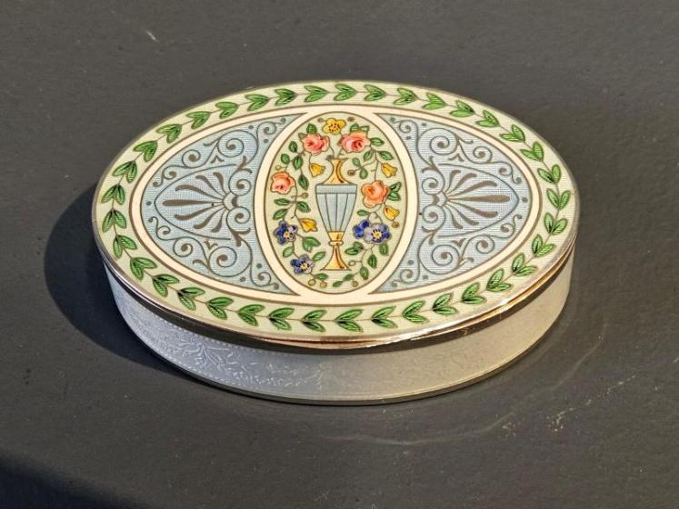 Outstanding Silver and Enamel Table Box - Image 2