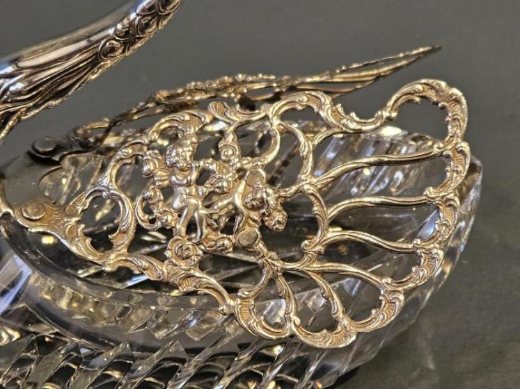 Edwardian Silver and Crystal Swan Bon Bon Dish - Image 3