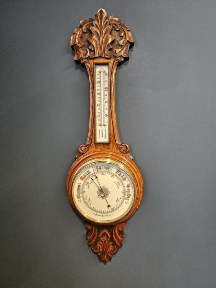 Superb Victorian Carved Oak Banjo Barometer - Image 1