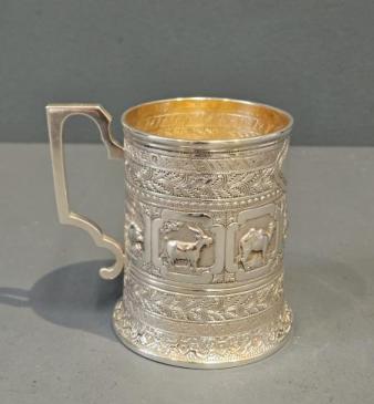 Outstanding Victorian Edinburgh Silver Mug