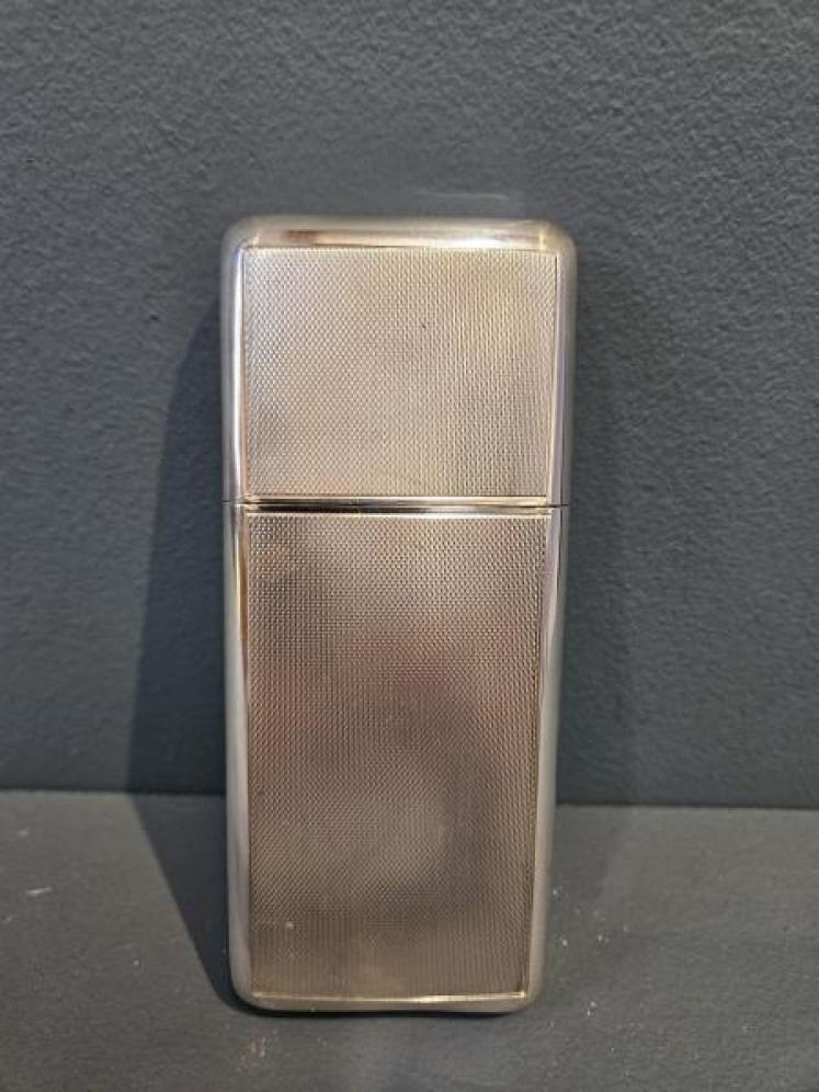 Fine Quality Engine Turned Silver Cigar Case - Image 7