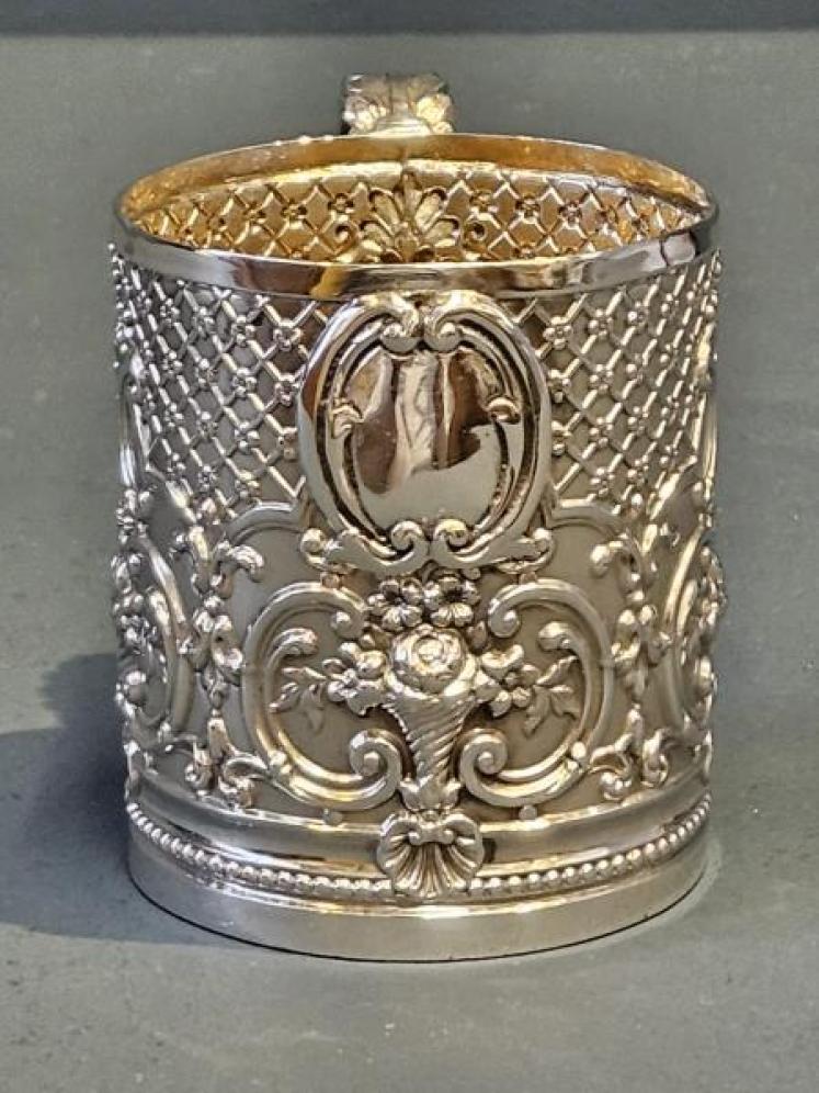 Victorian Embossed and Frosted Silver Mug - Image 7