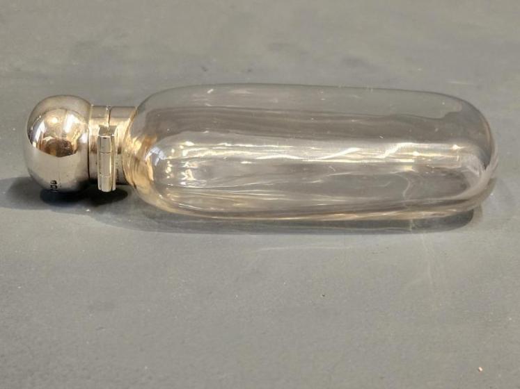 Silver Topped Hip Flask - Image 5