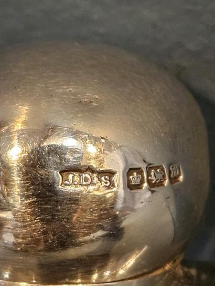 Silver Topped Hip Flask - Image 7
