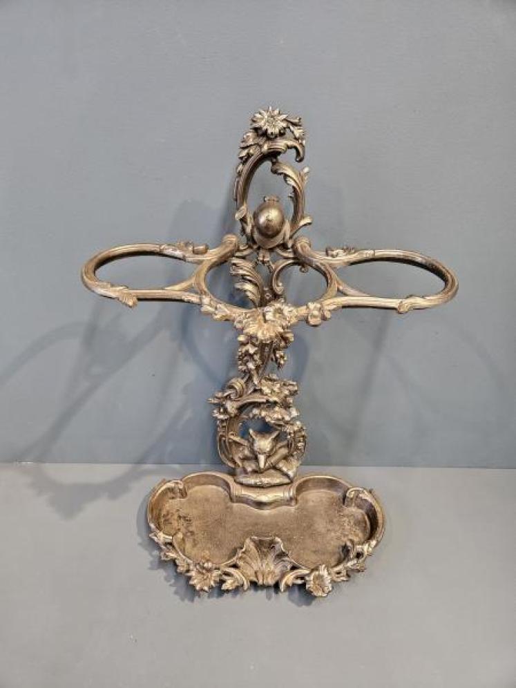 Archibald Kenrick & Sons Stick Stand - Image 1