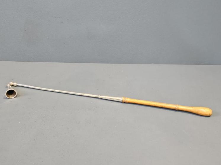 Rare Edwardian Long Handle Cast Silver Snuffer - Image 1