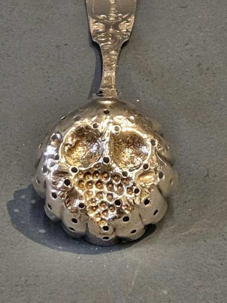 Georgian Edinburgh Silver Strainer  - Image 3