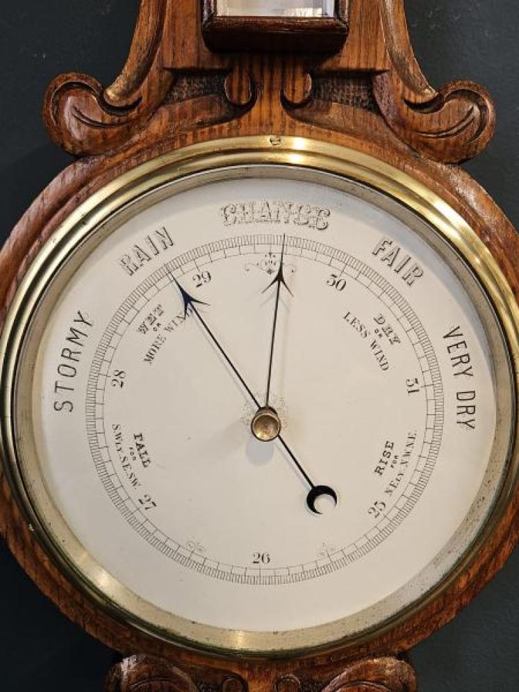 Quality Victorian Small Proportion Banjo Barometer - Image 7