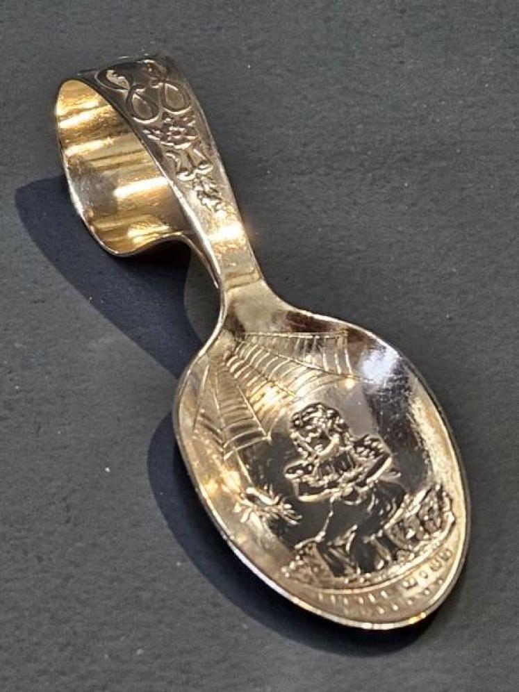 Levi & Salaman Silver Novelty Child's Spoon - Image 4