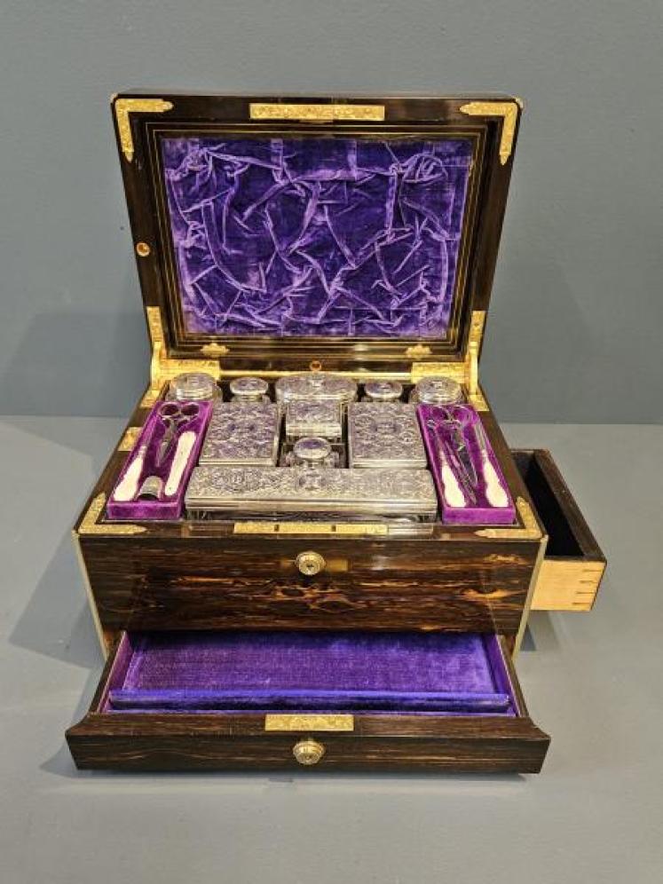 Quality Victorian Coromandel, Silver and Mother of Pearl Dressing Box - Image 1