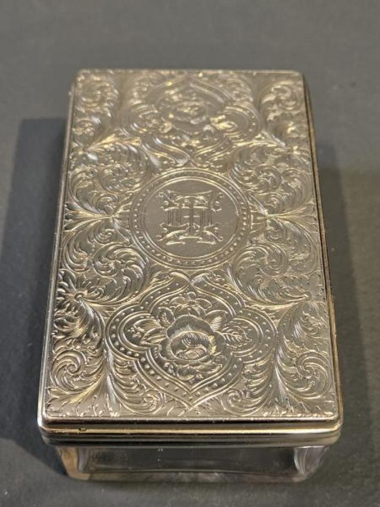 Quality Victorian Coromandel, Silver and Mother of Pearl Dressing Box - Image 7