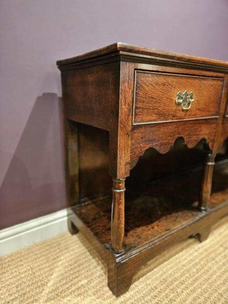 George II Oak Open Pot Board Dresser - Image 6
