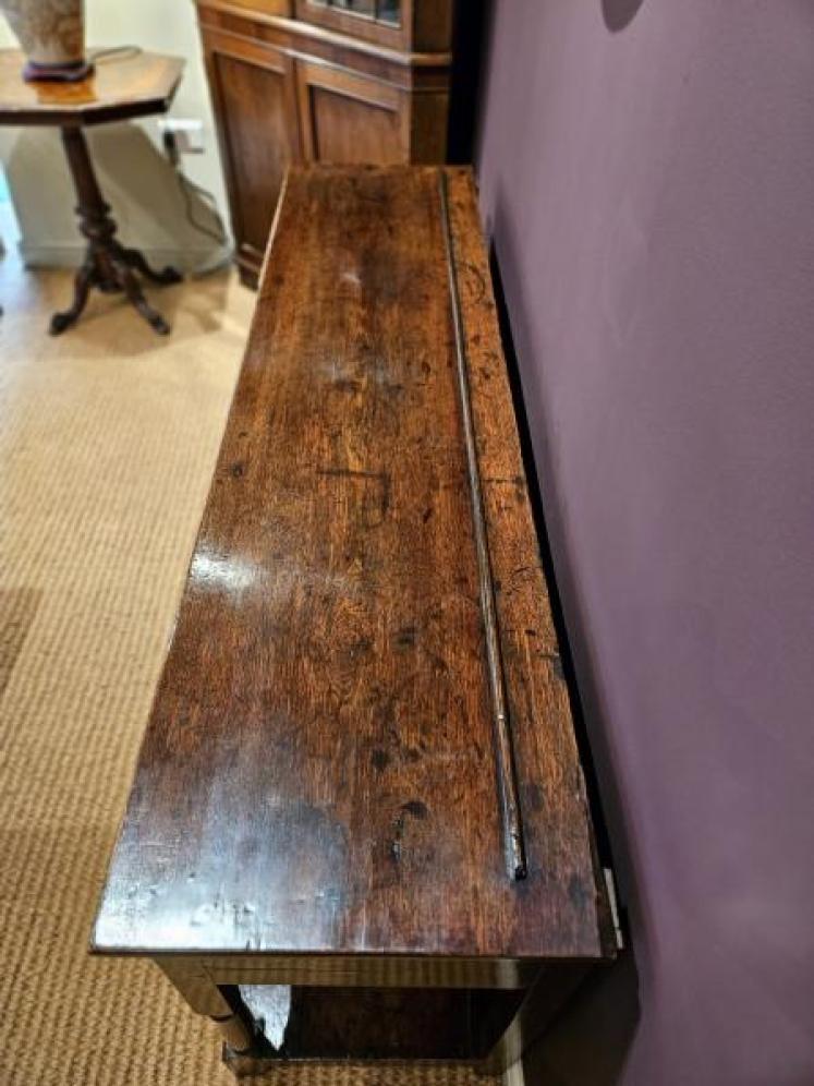 George II Oak Open Pot Board Dresser - Image 7