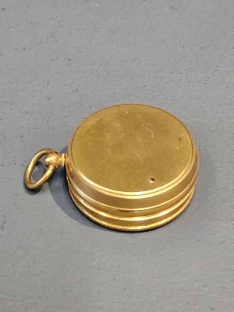 Victorian Gilt Brass Pocket Barometer  - Image 4