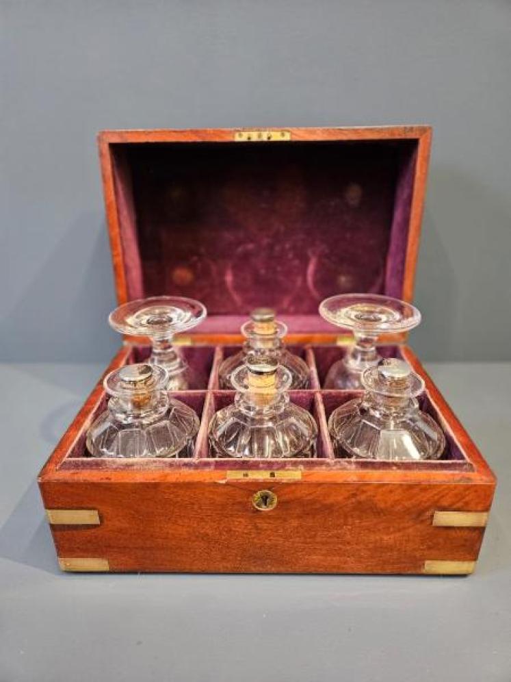 Regency Military Rummer and Decanter Box - Image 1