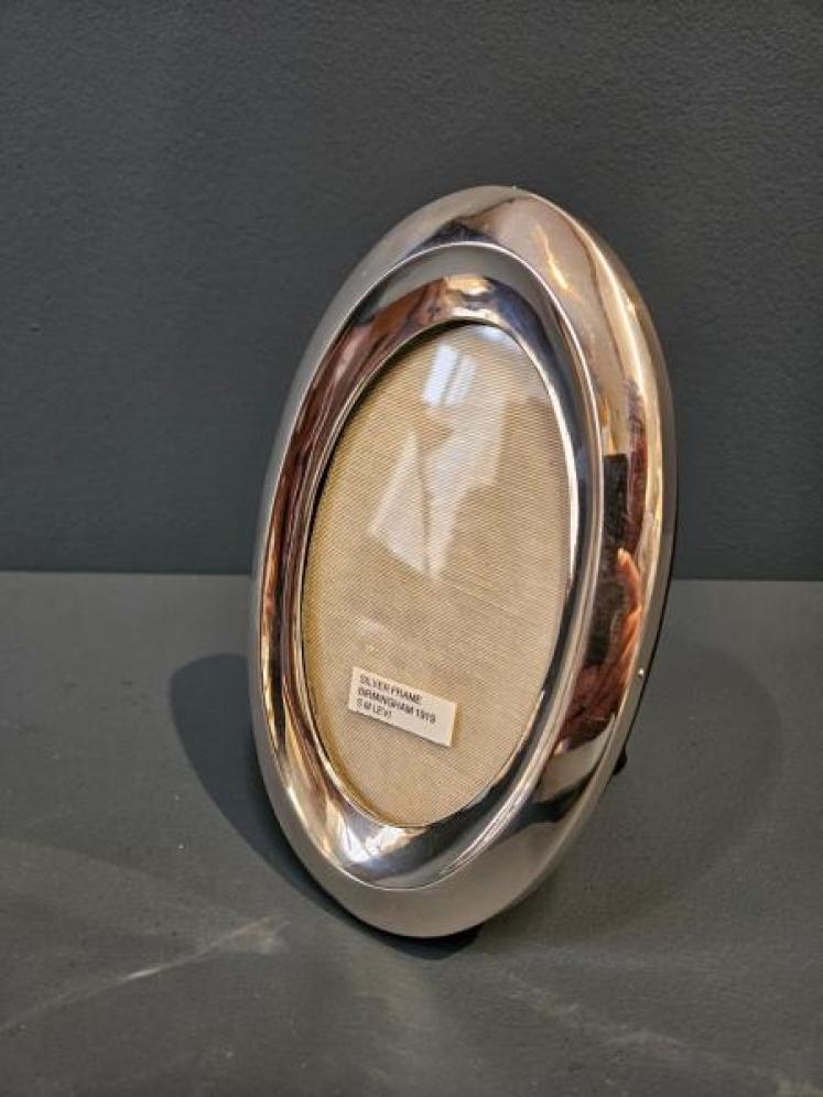 George V Oval Silver Photo Frame - Image 6