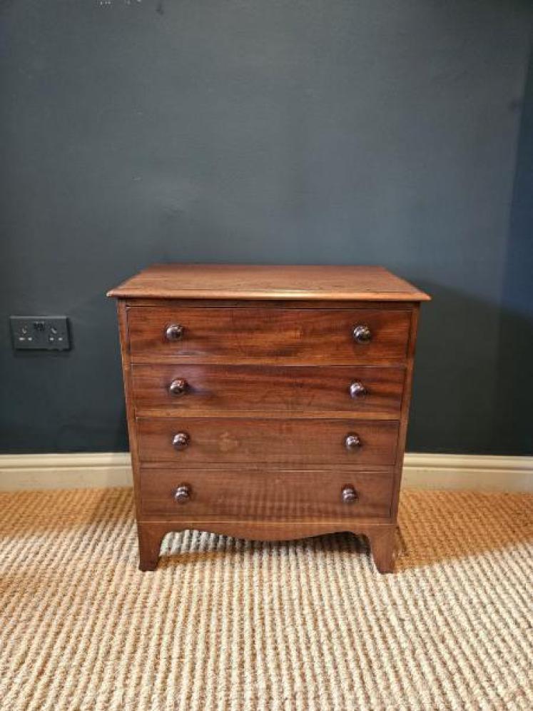 Very Small Early Victorian Mahogany Chest of Drawers - Image 1