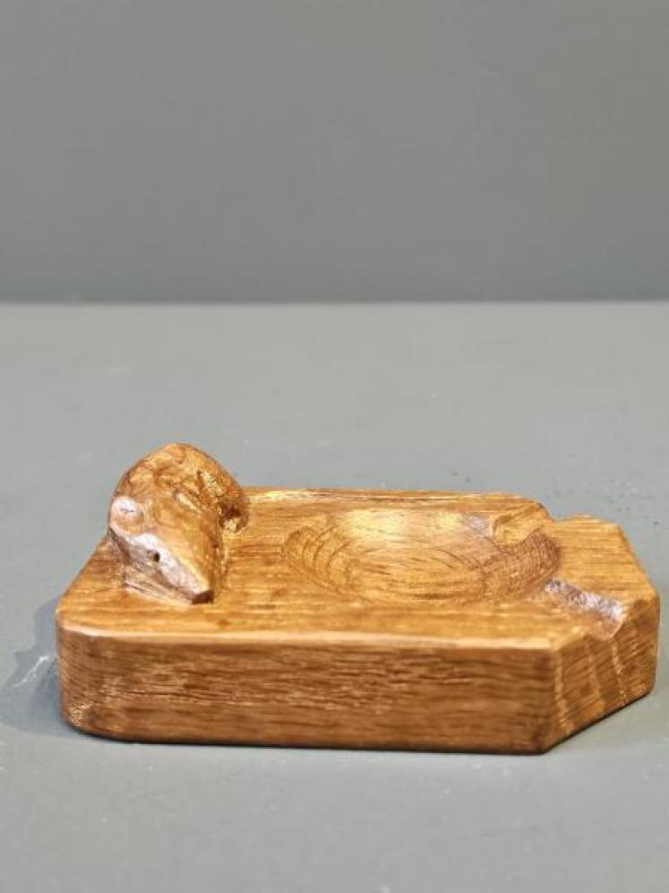 Matching Pair of Thompsons of Kilburn Mouseman Ash Trays - Image 4