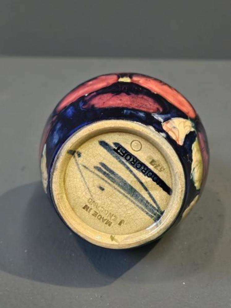 Moorcroft Pansy Bottle Vase - Image 6
