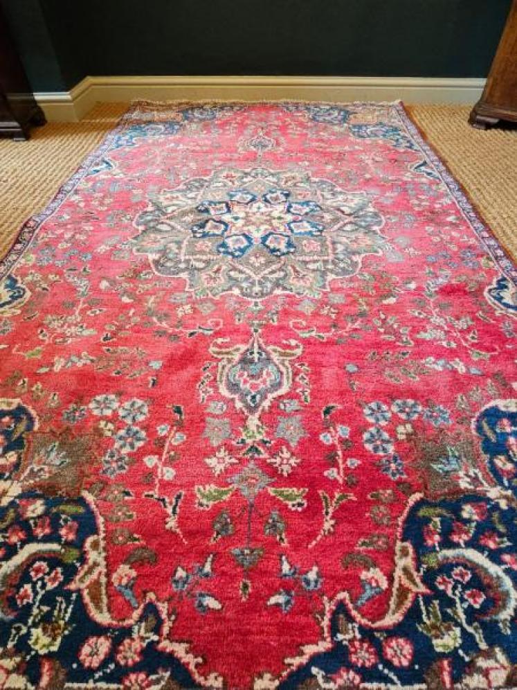 Superb Late Victorian Persian Pure Wool Rug - Image 2