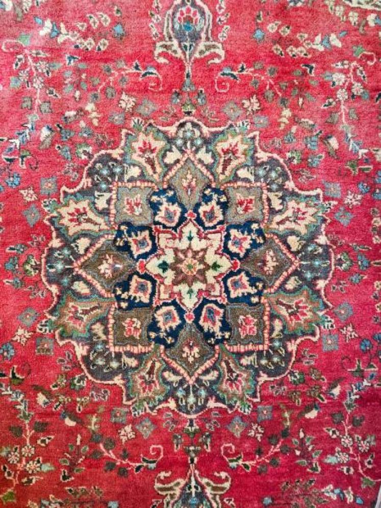 Superb Late Victorian Persian Pure Wool Rug - Image 3
