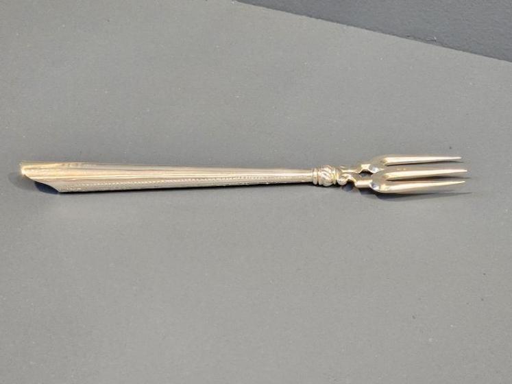 Rare Victorian Silver Toasting Fork - Image 7
