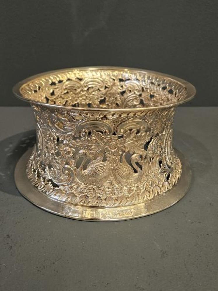 Superb Victorian Silver Plate Ring - Image 1