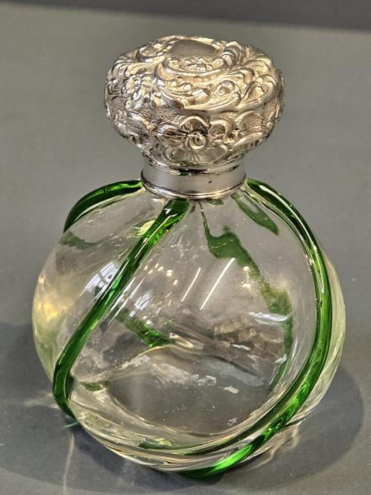 Art Nouveau Glass Silver Top Scent Bottle - Image 1