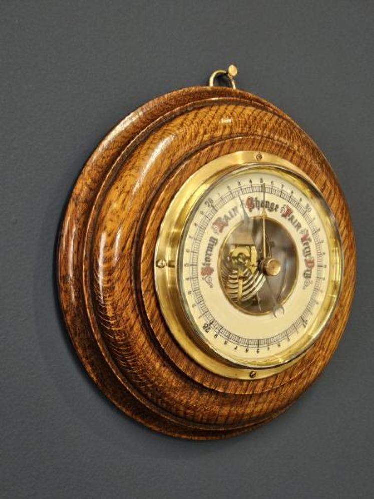 Small Late Victorian Turned Oak Barometer - Image 2