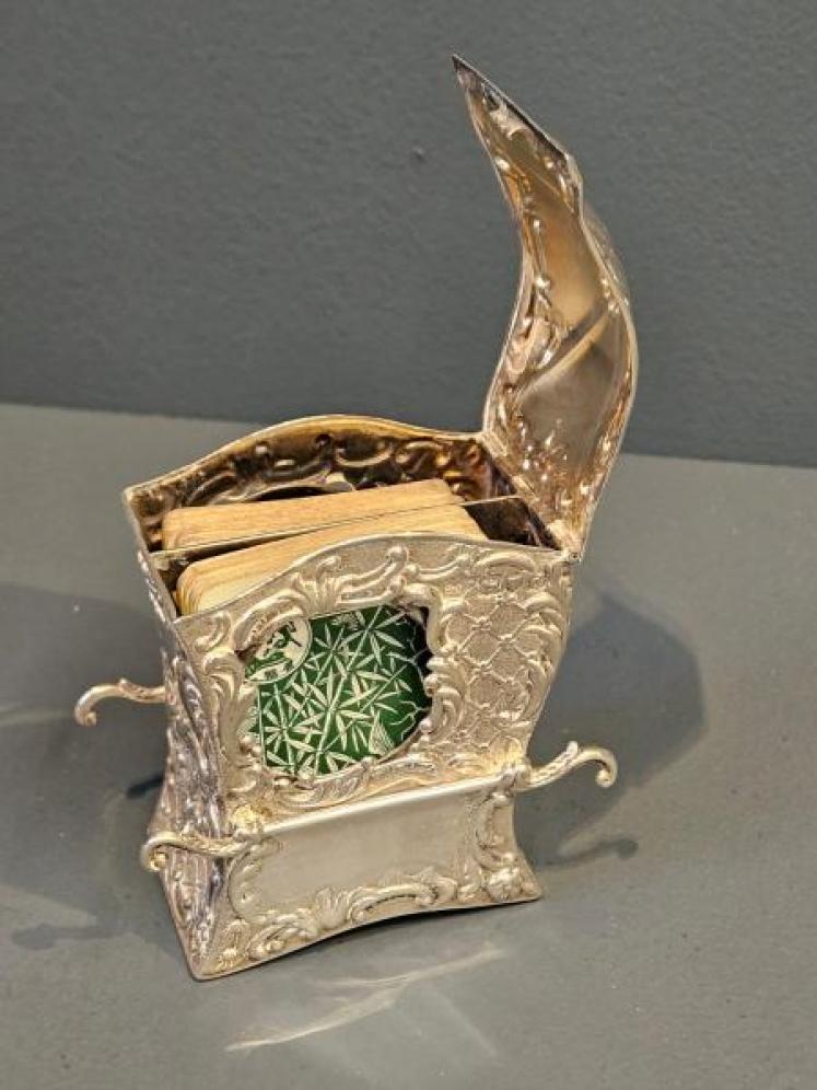 Unusual Victorian Silver Sedan Chair Card Case - Image 1