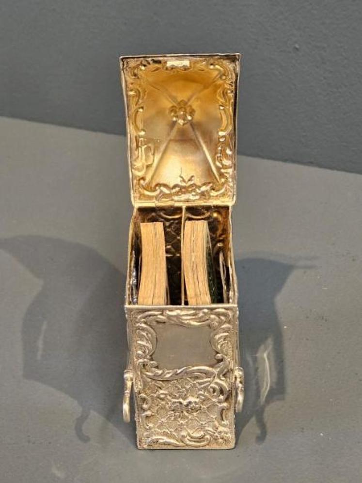 Unusual Victorian Silver Sedan Chair Card Case - Image 6