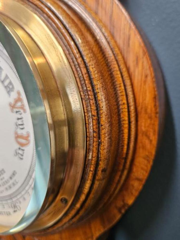 Small Victorian Oak Banjo Barometer  - Image 3