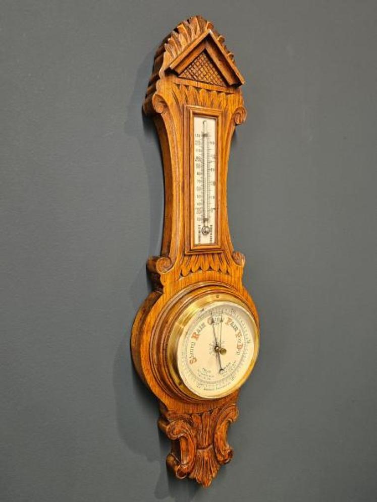 Small Victorian Oak Banjo Barometer  - Image 5