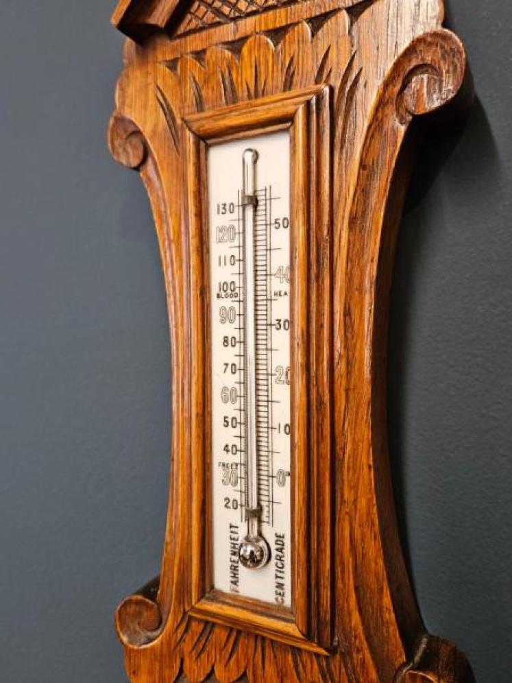 Small Victorian Oak Banjo Barometer  - Image 6