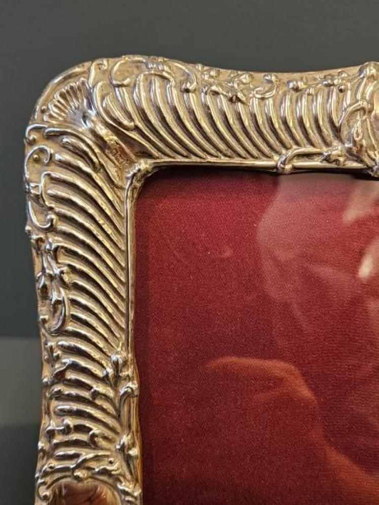 Large Victorian Embossed Silver Photo Frame  - Image 3
