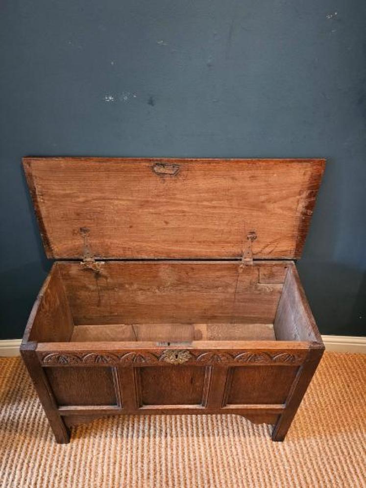 George I Oak Panelled Front Six Plank Coffer  - Image 3