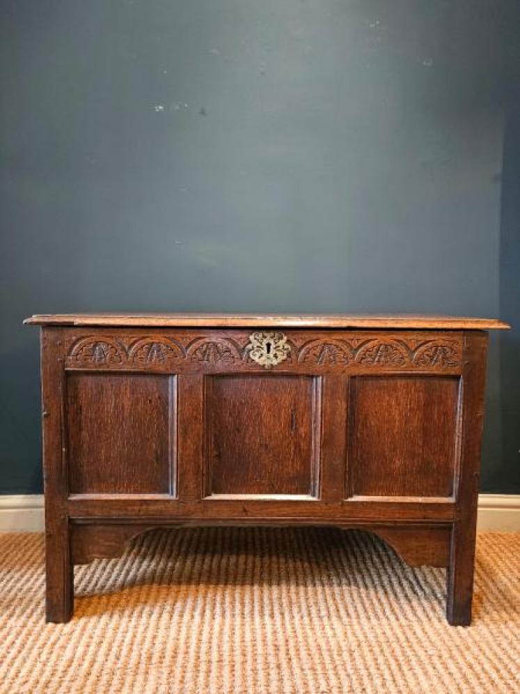George I Oak Panelled Front Six Plank Coffer  - Image 6