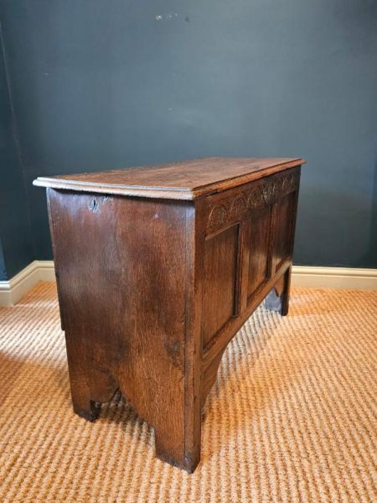 George I Oak Panelled Front Six Plank Coffer  - Image 7