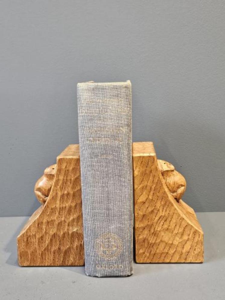 Pair of Thompson of Kilburn Mouseman Book Ends - Image 7