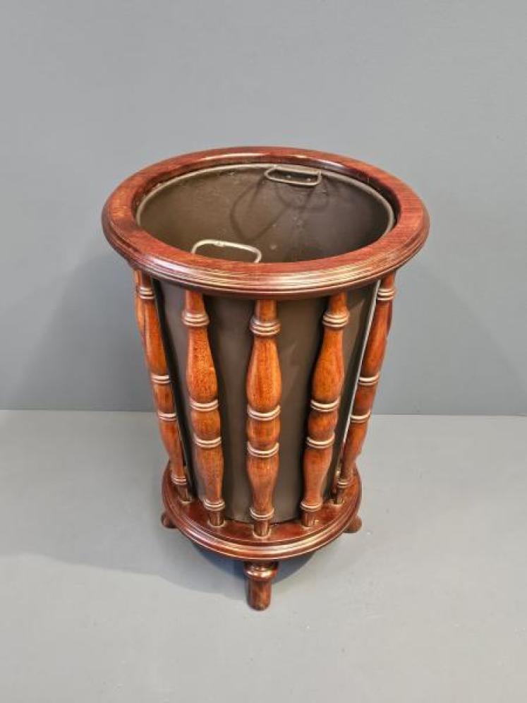 Georgian Mahogany Country House Stick Stand - Image 3