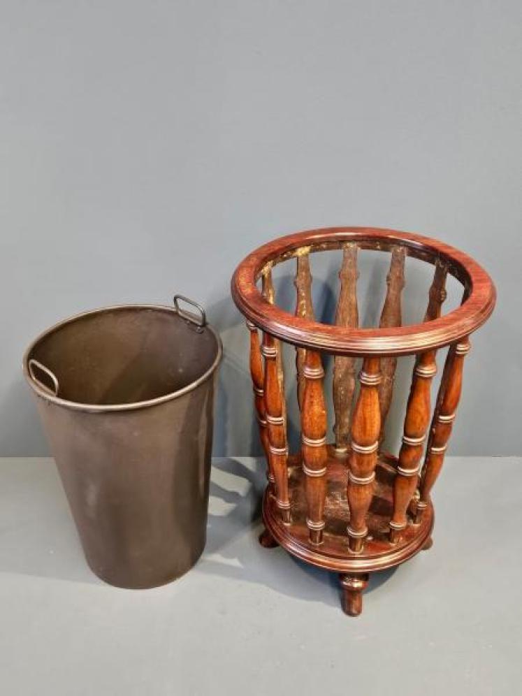 Georgian Mahogany Country House Stick Stand - Image 5
