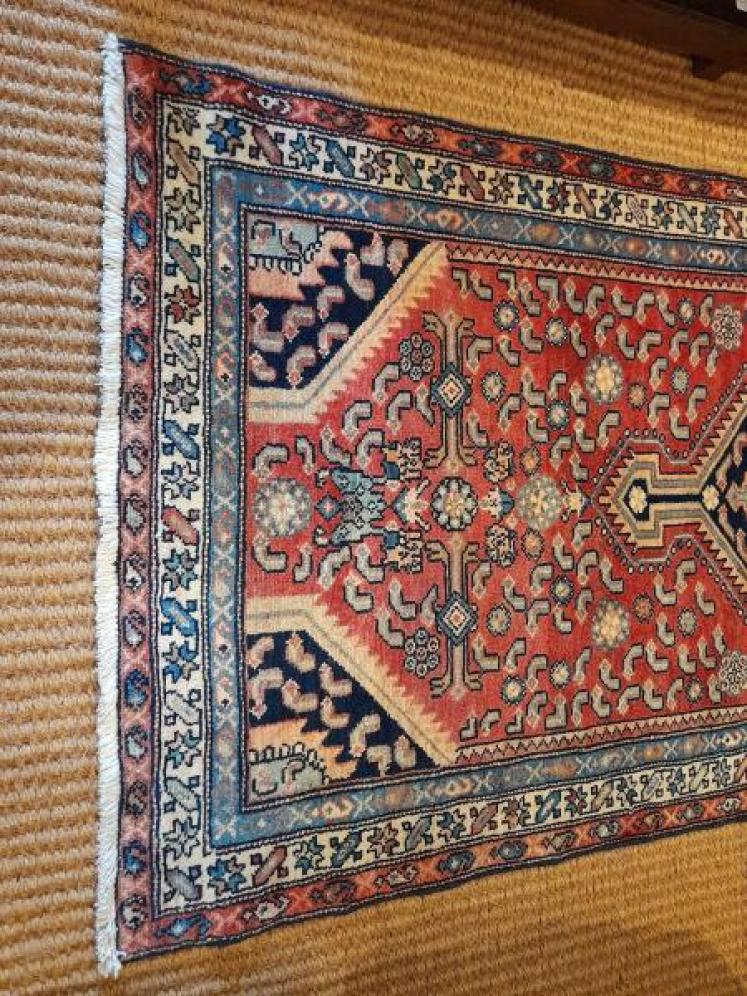Persian Pure Wool Rug - Image 3