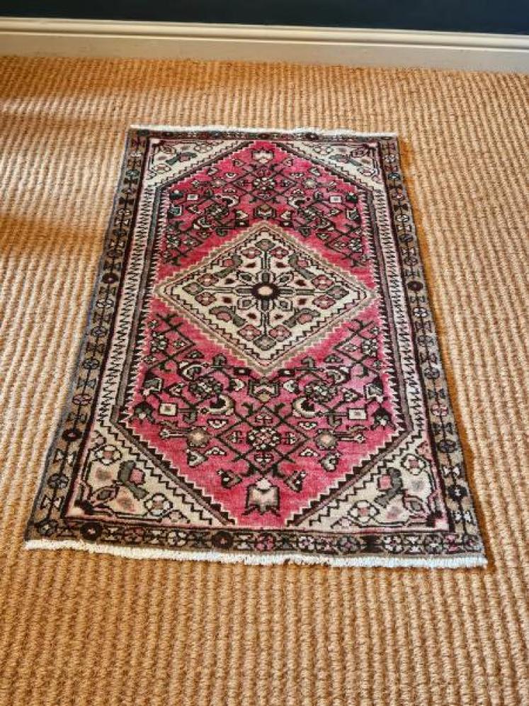 Persian Pure Wool Rug with Dark Pink Ground  - Image 6
